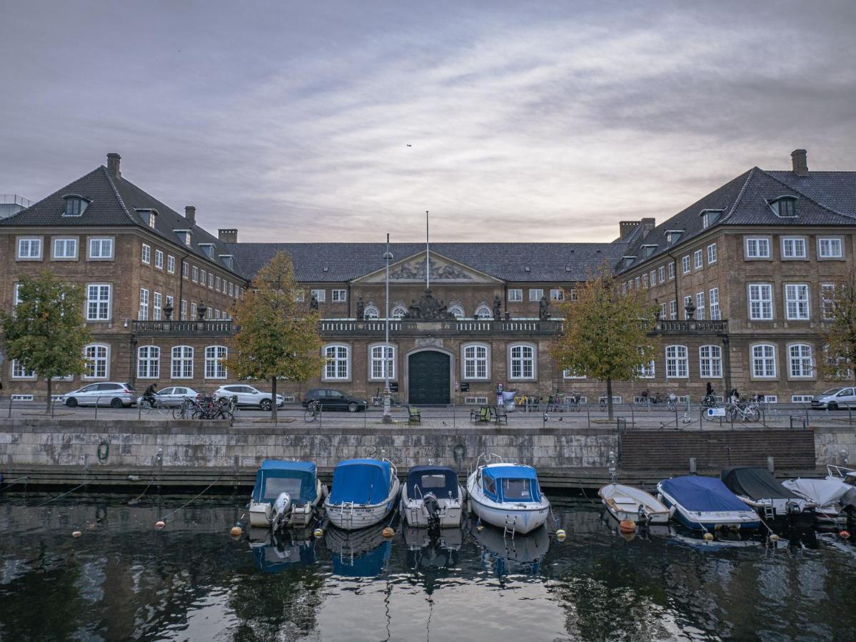 Large 4 Bedroom With Balcony & Bathtub In Cph City Copenaghen Esterno foto