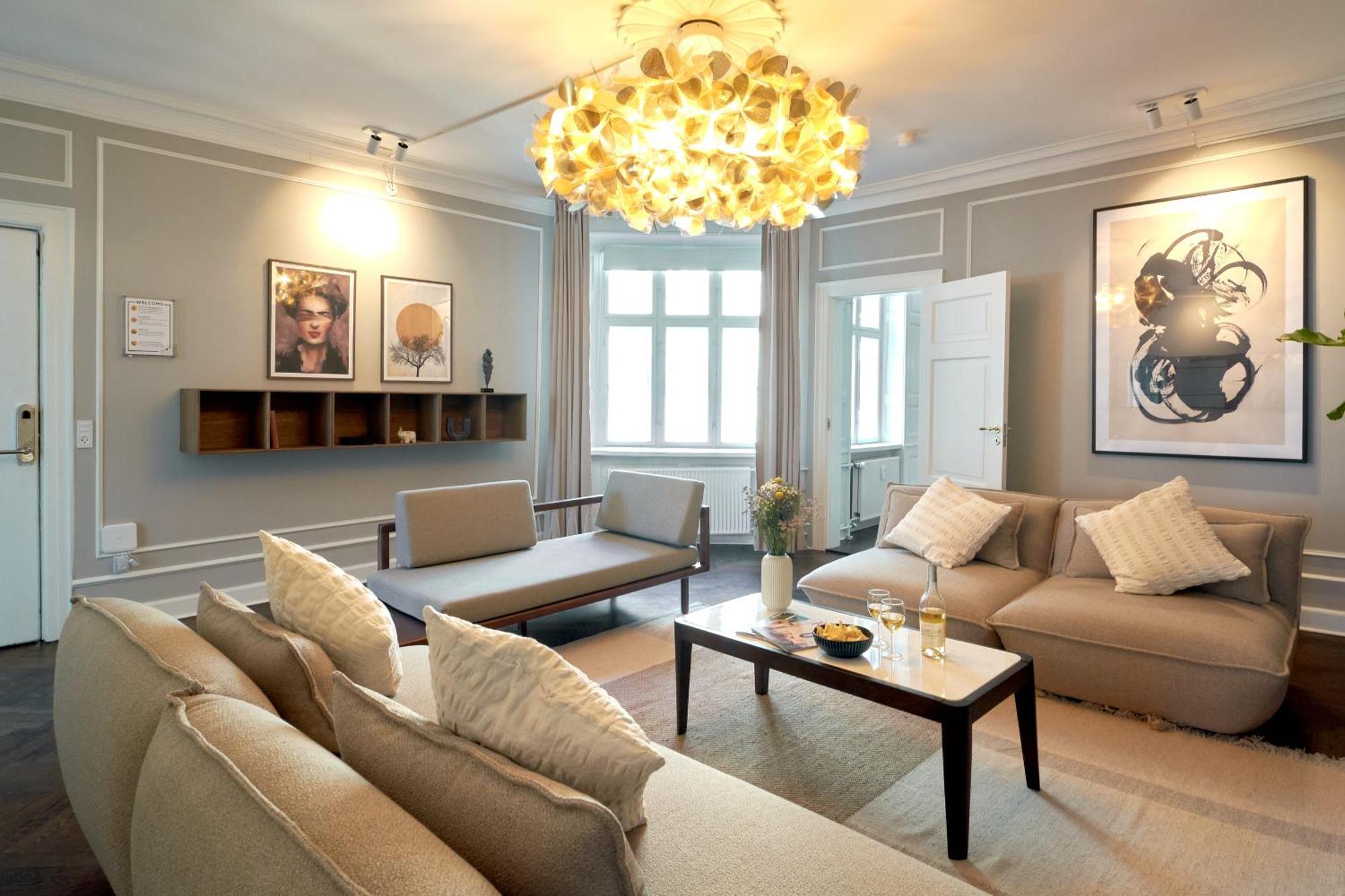 Large 4 Bedroom With Balcony & Bathtub In Cph City Copenaghen Esterno foto