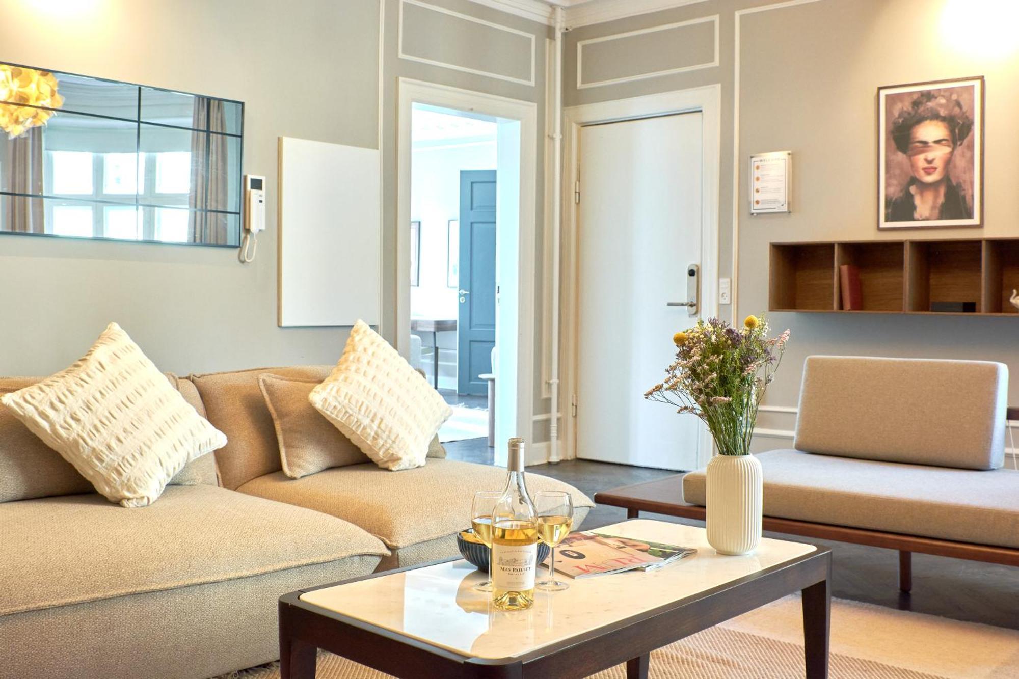 Large 4 Bedroom With Balcony & Bathtub In Cph City Copenaghen Esterno foto
